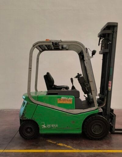Carrello Elevatore Elettrico usato CESAB BLITZ 250