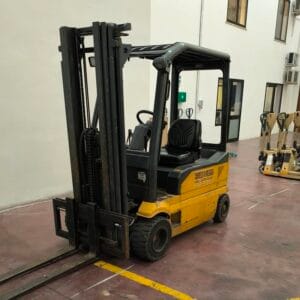Carrello Elevatore Elettrico usato OM XE 20