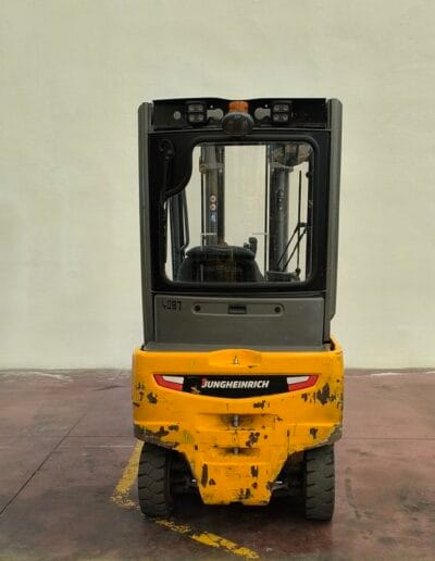 Carrello Elevatore Elettrico usato JUNGHEINRICH EFG 320