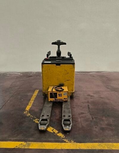 Transpallet Elettrico usato YALE MP20X FBW